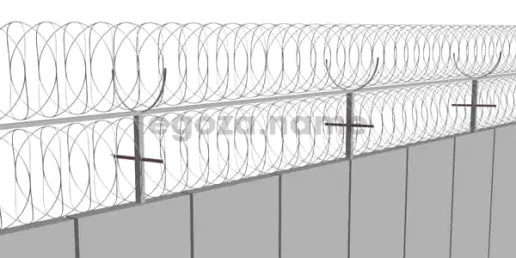 Монтаж двох спіральних загороджень Єгоза на паркан на Y-кронштейнах