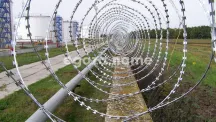 Egoza barbed wire installation